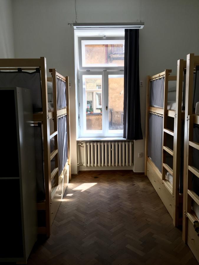 Bison Hostel Cracovia Esterno foto